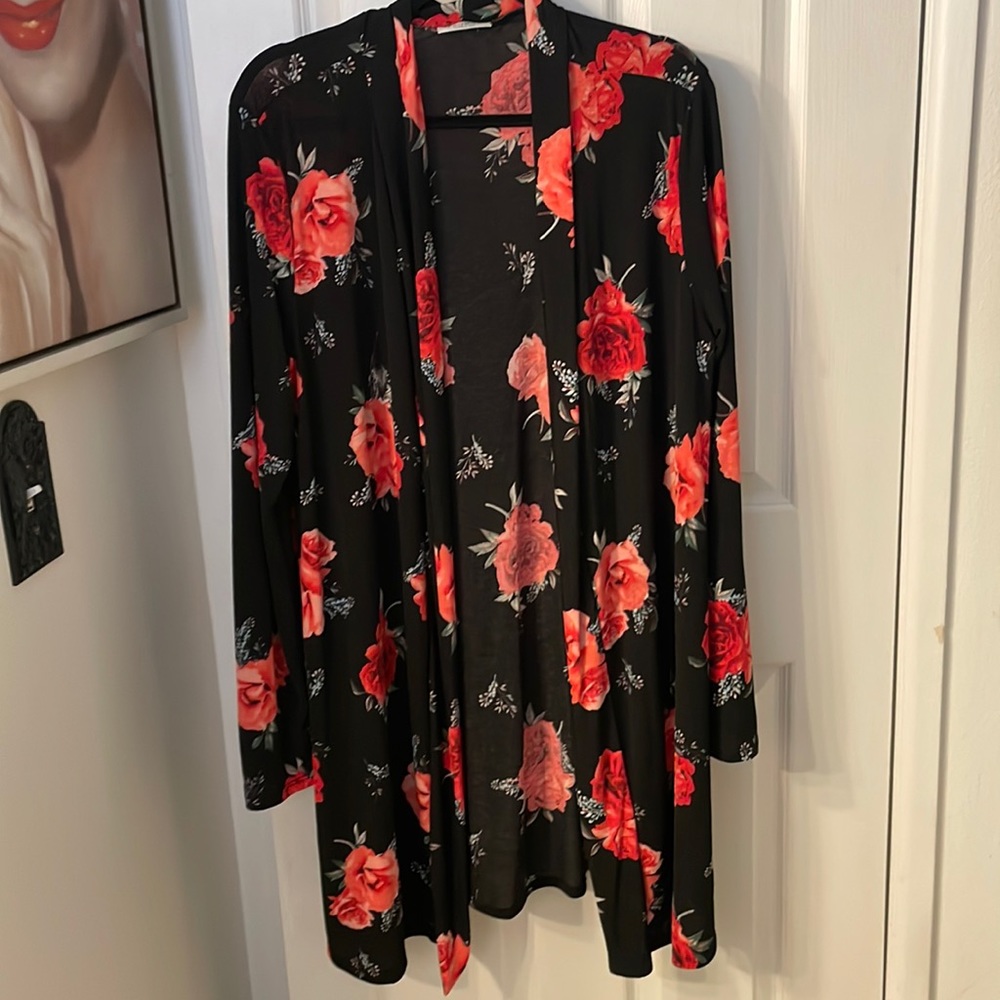 Long black duster with red roses.  Thin material perfect for summer